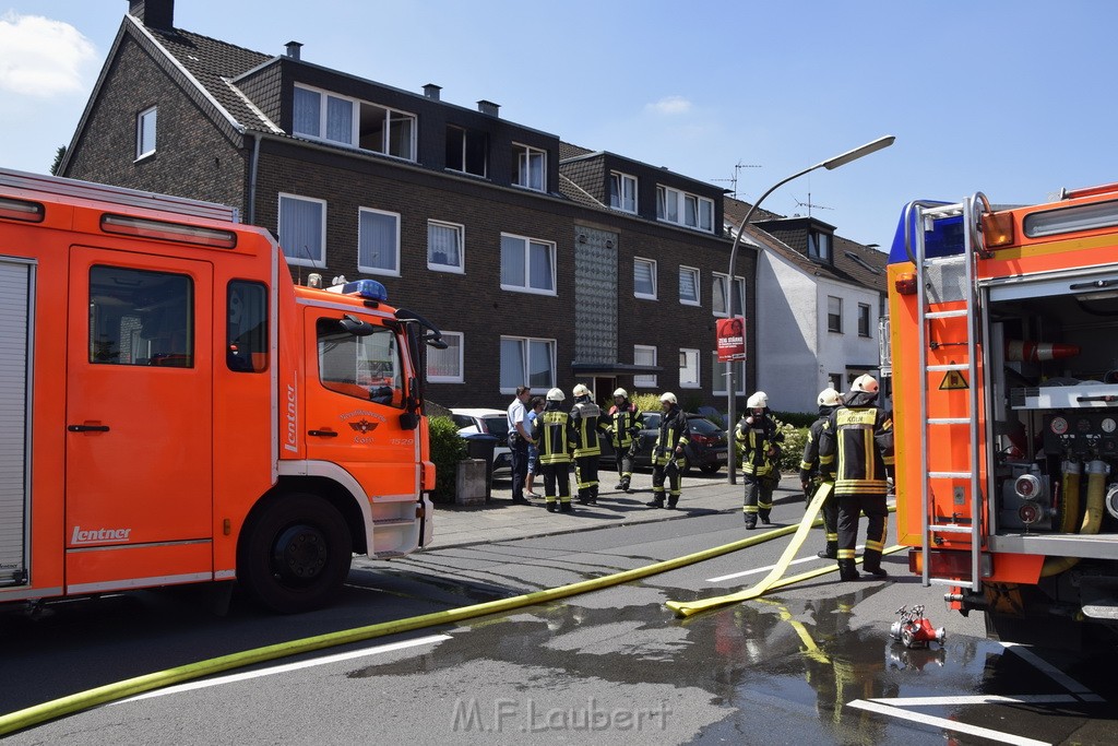 Feuer 1 Koeln Porz Grengel Waldstr P014.JPG - Miklos Laubert